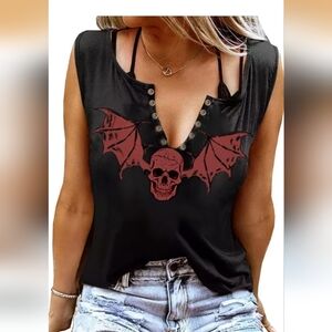 Black Skull Graphic Women Top